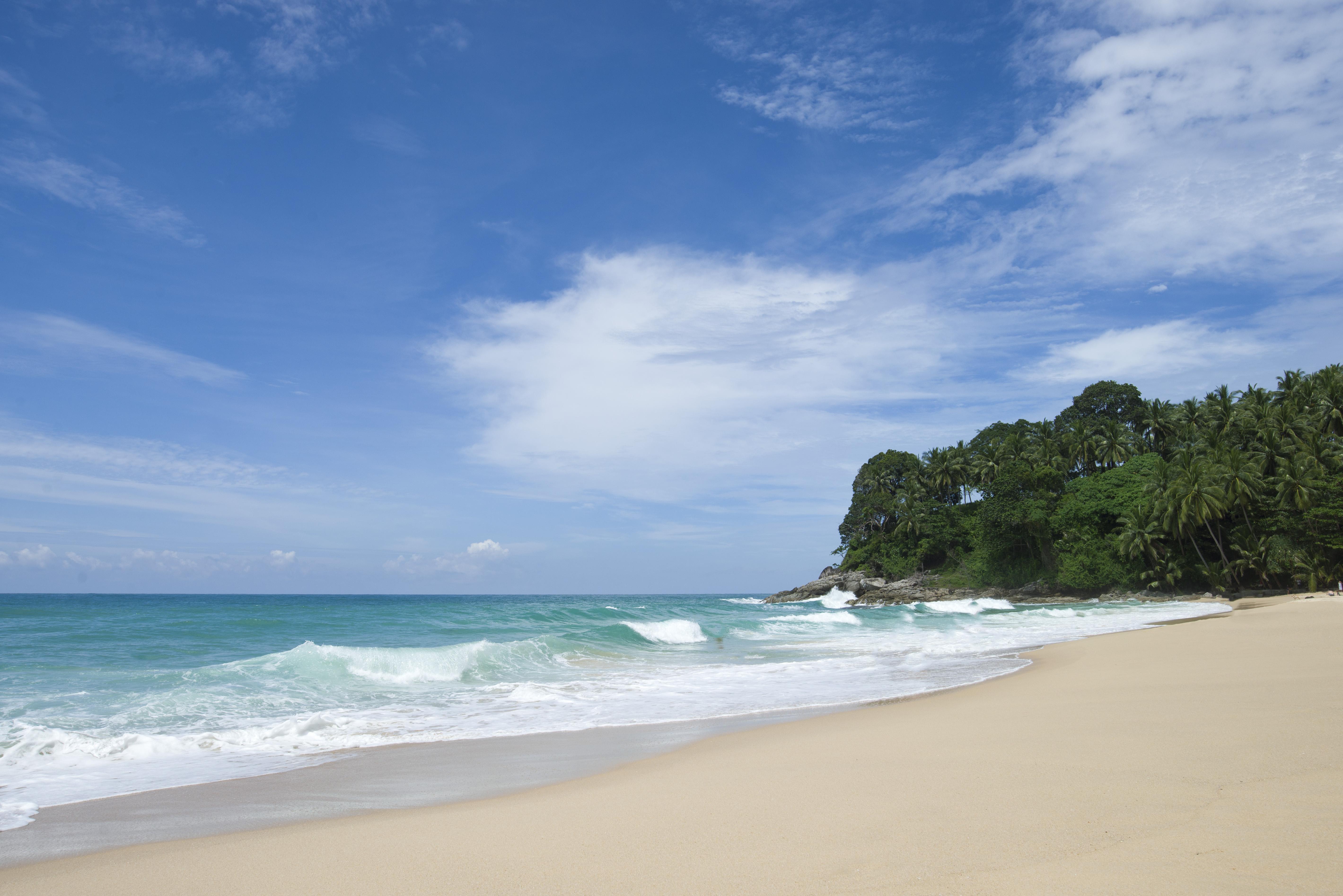 Holiday Inn Resort Phuket Surin Beach By Ihg Praia de Surin Exterior foto