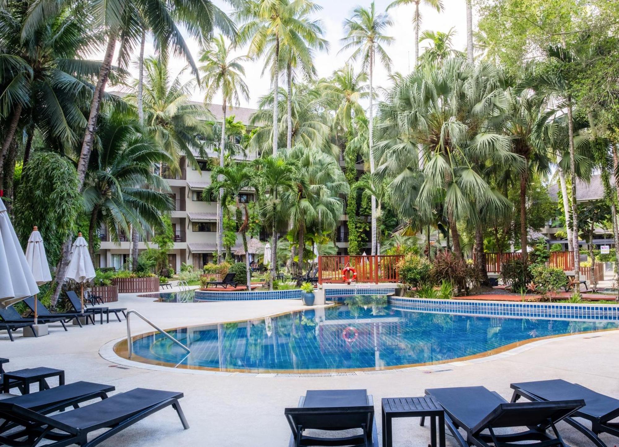 Holiday Inn Resort Phuket Surin Beach By Ihg Praia de Surin Exterior foto
