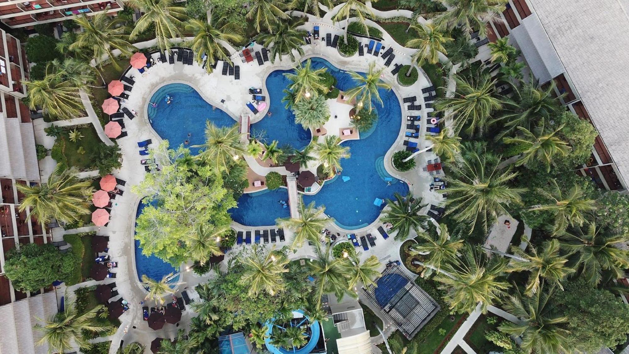 Holiday Inn Resort Phuket Surin Beach By Ihg Praia de Surin Exterior foto