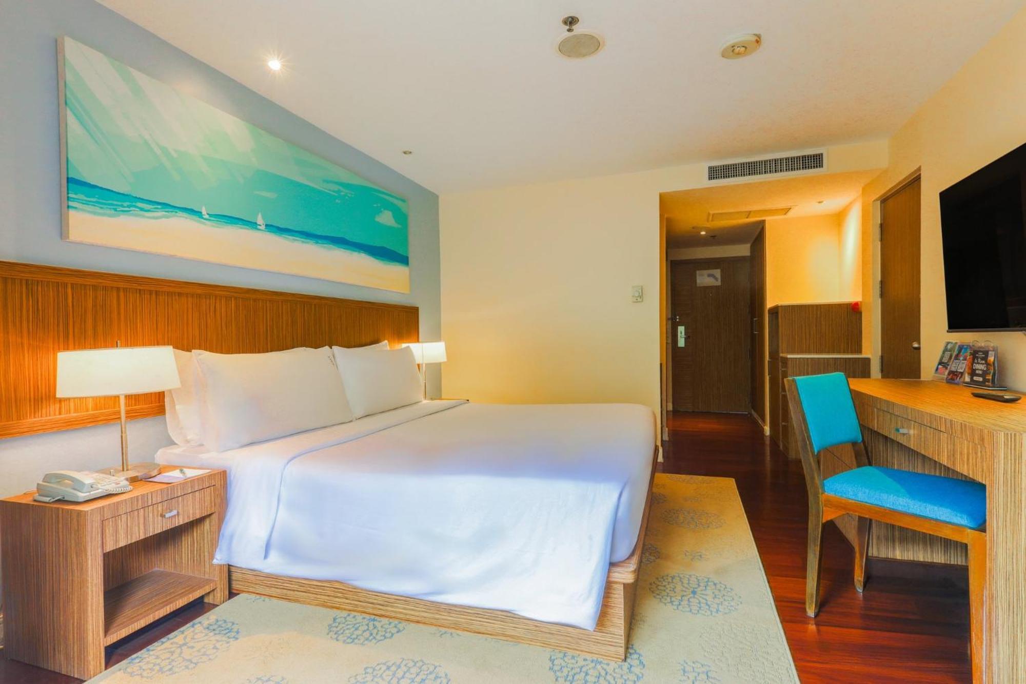 Holiday Inn Resort Phuket Surin Beach By Ihg Praia de Surin Exterior foto